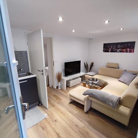 Elida Apartment Burgrieden Екстериор снимка