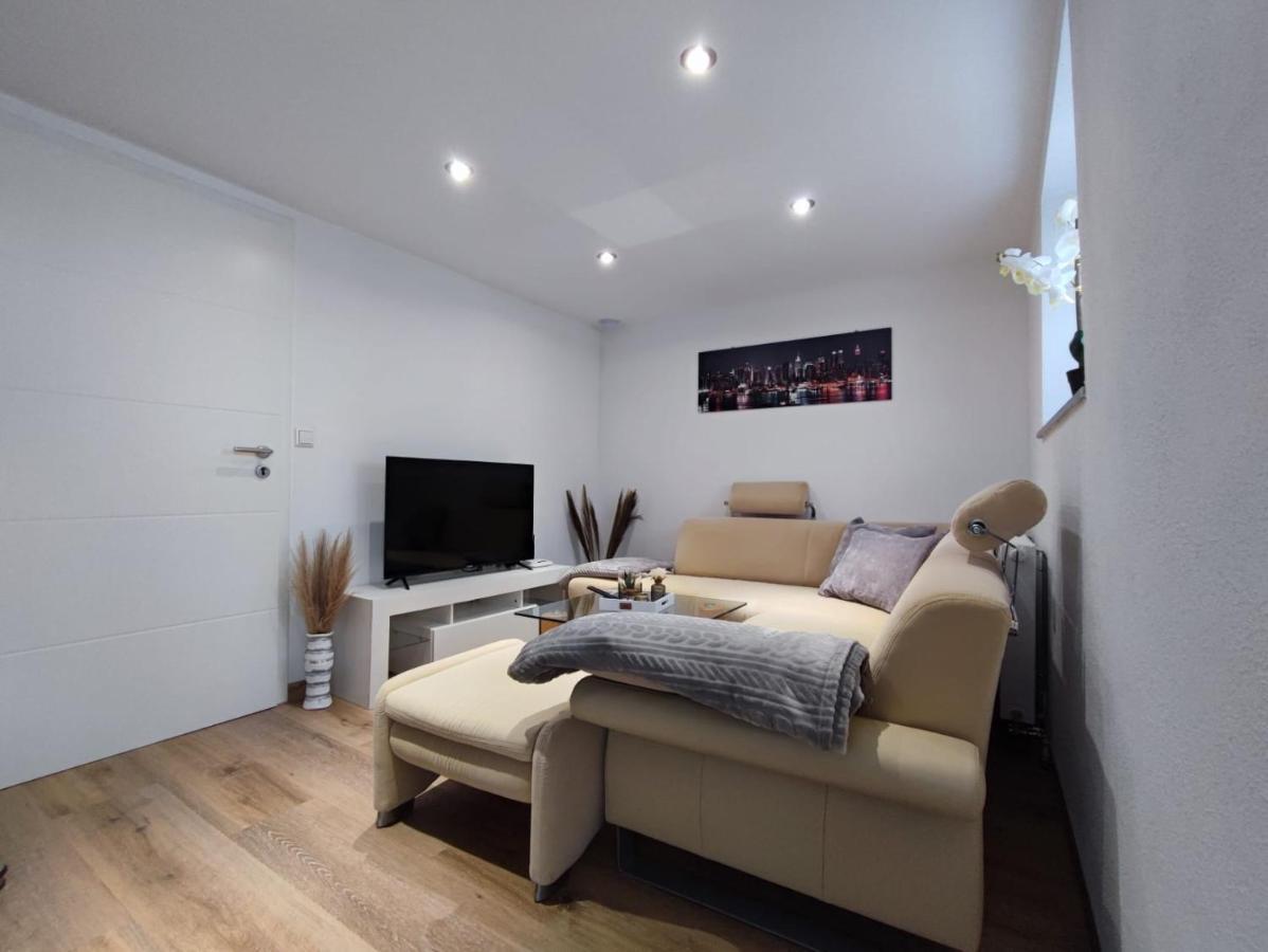 Elida Apartment Burgrieden Екстериор снимка