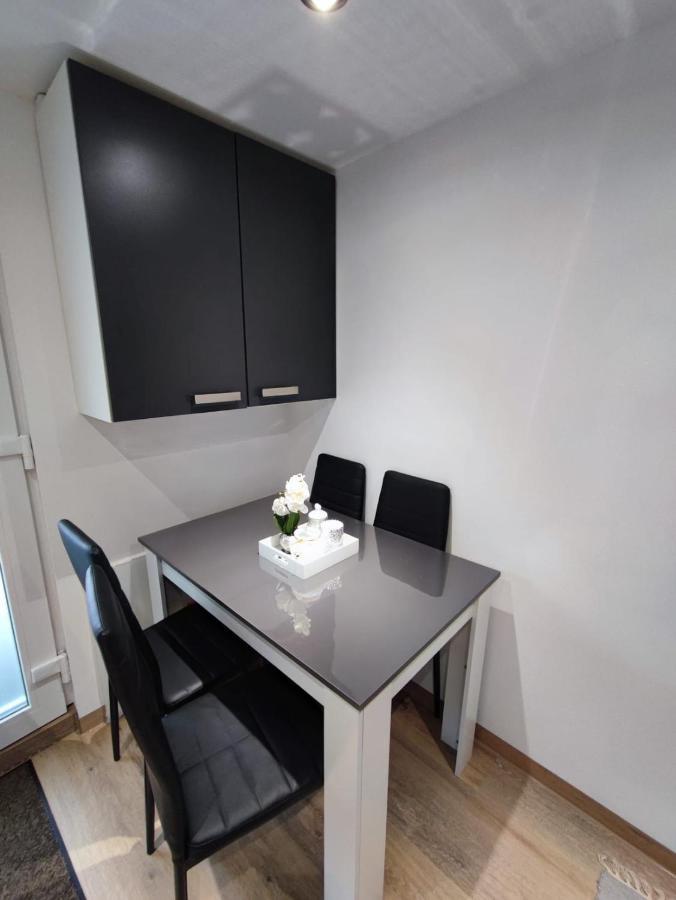 Elida Apartment Burgrieden Екстериор снимка